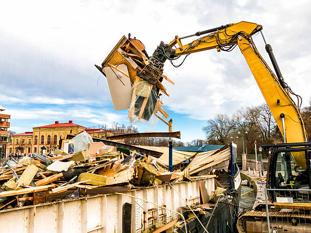 Best Construction Debris Removal  in Mount Pleasant, IA
